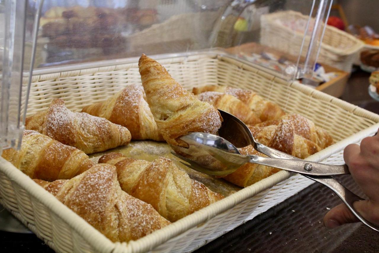 Hotel Adigrat Riccione Ngoại thất bức ảnh