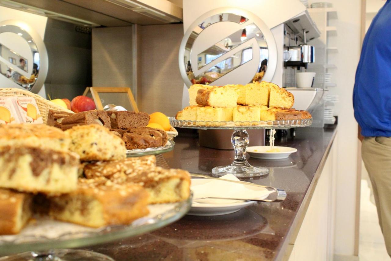 Hotel Adigrat Riccione Ngoại thất bức ảnh