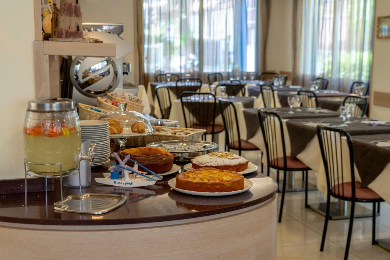 Hotel Adigrat Riccione Ngoại thất bức ảnh
